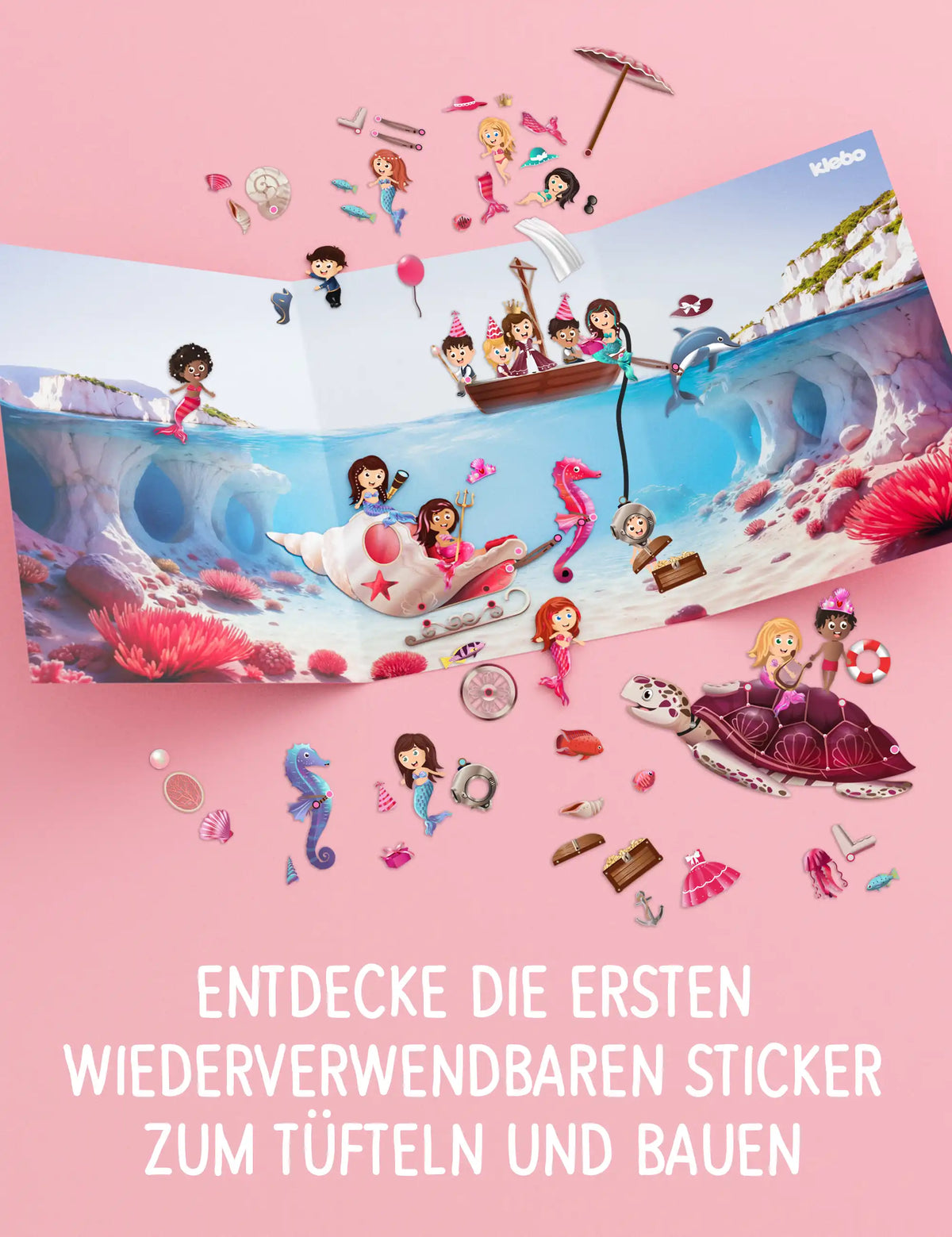 Aufgeklapptes klebo Meerjungfrauen Spielfeld mit Schiff, Seepferdchen und Meerjungfrauen als wiederverwendbare Sticker